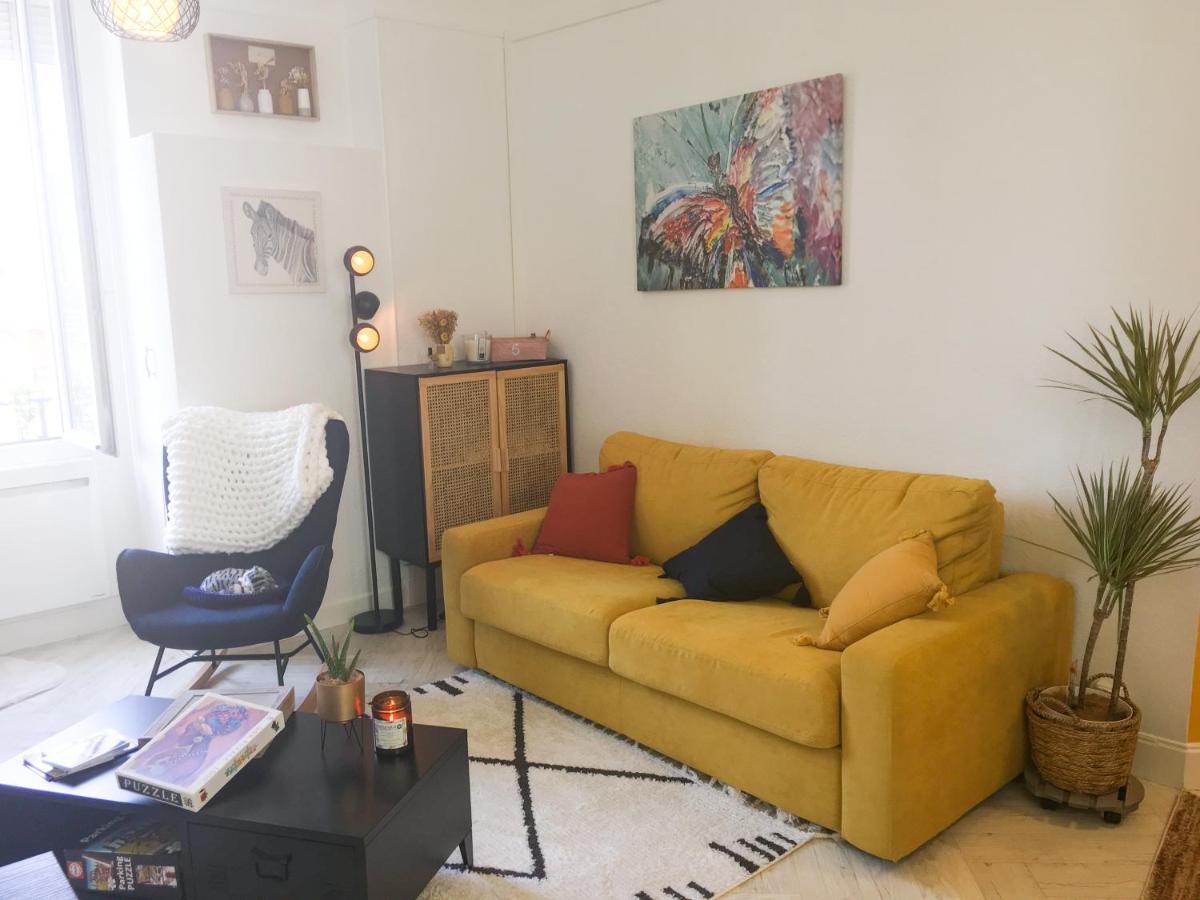 Maison Du Bonheur L Art De Vivre A La Francaise Logement Entier Avec Parking Sainte-Savine Zewnętrze zdjęcie